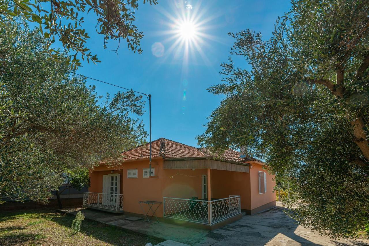 Apartments With A Parking Space Bibinje, Zadar - 12270 Екстериор снимка
