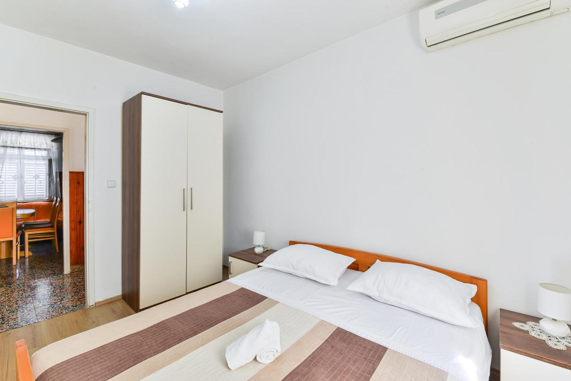 Apartments With A Parking Space Bibinje, Zadar - 12270 Стая снимка