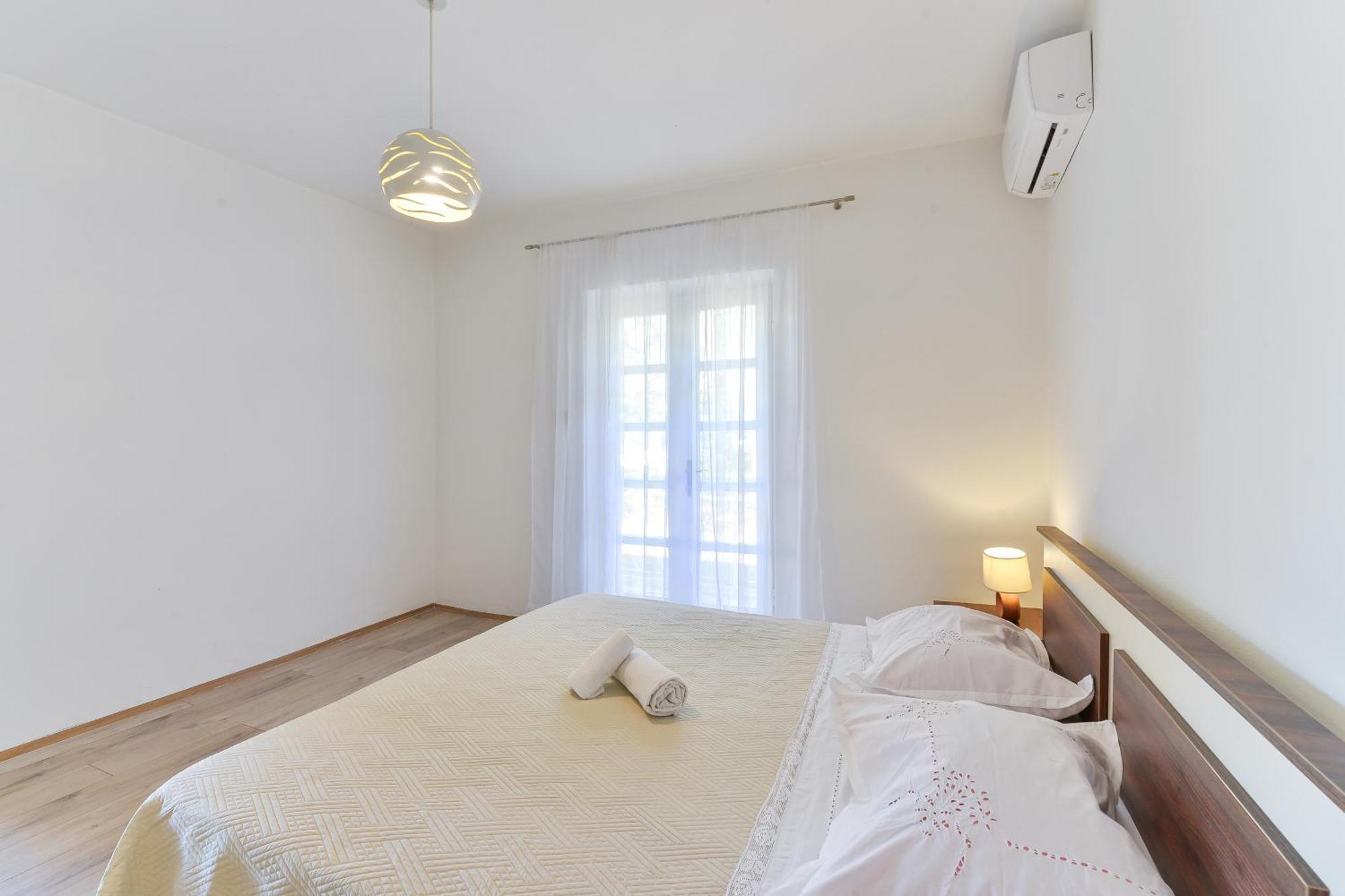 Apartments With A Parking Space Bibinje, Zadar - 12270 Стая снимка